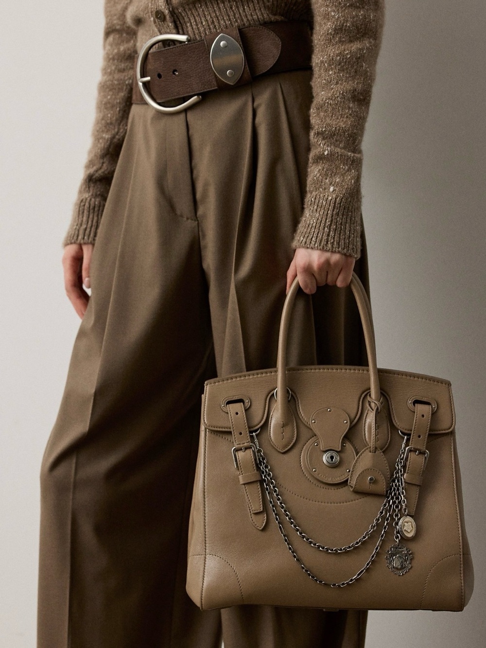 Extra-Soft Ricky 33 Washed Leather Bag - Picture 14 of 14
